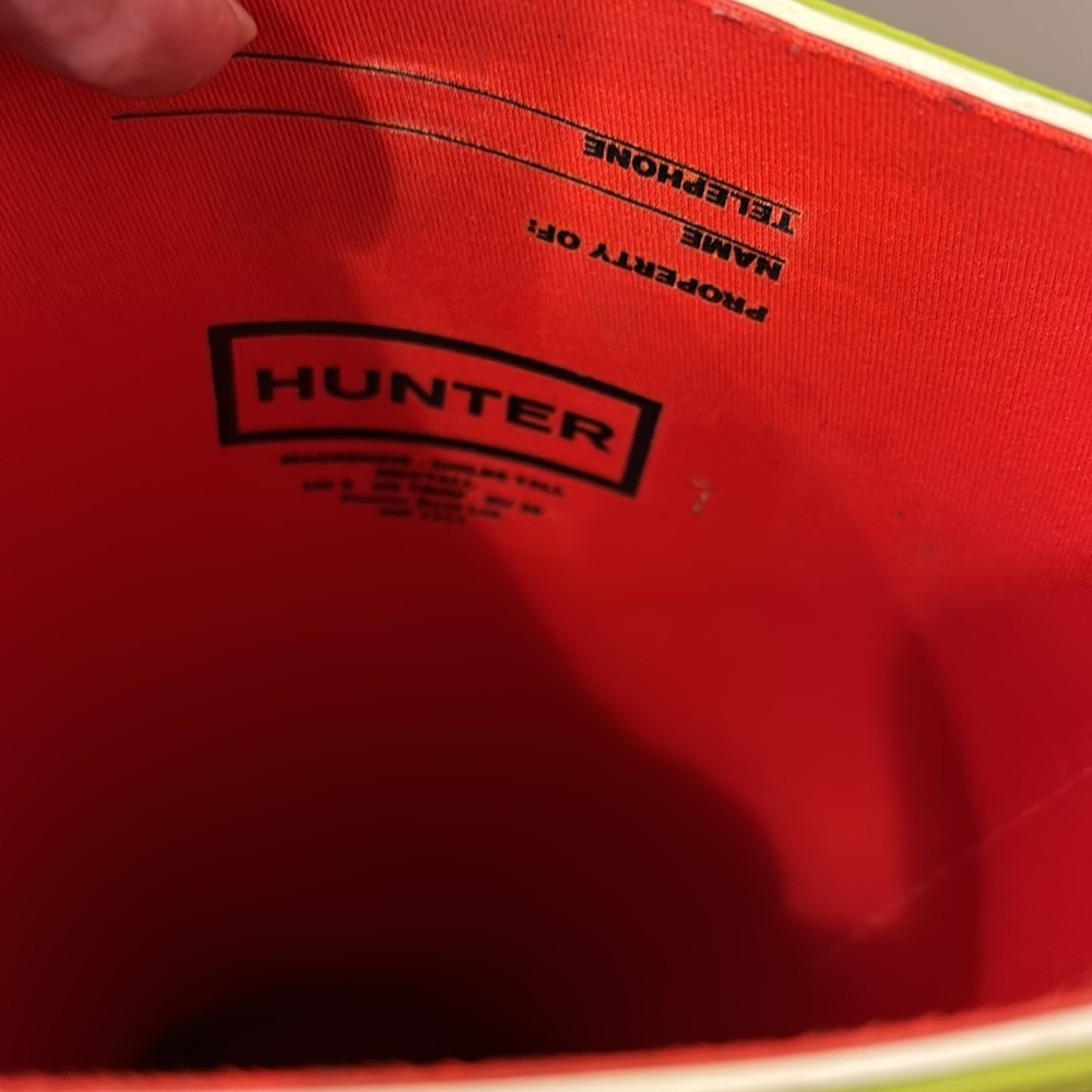 Mackenzie Child’s Hunter Boots. Excellent condition. Worn one time. Size 39 - Picture 3 of 4